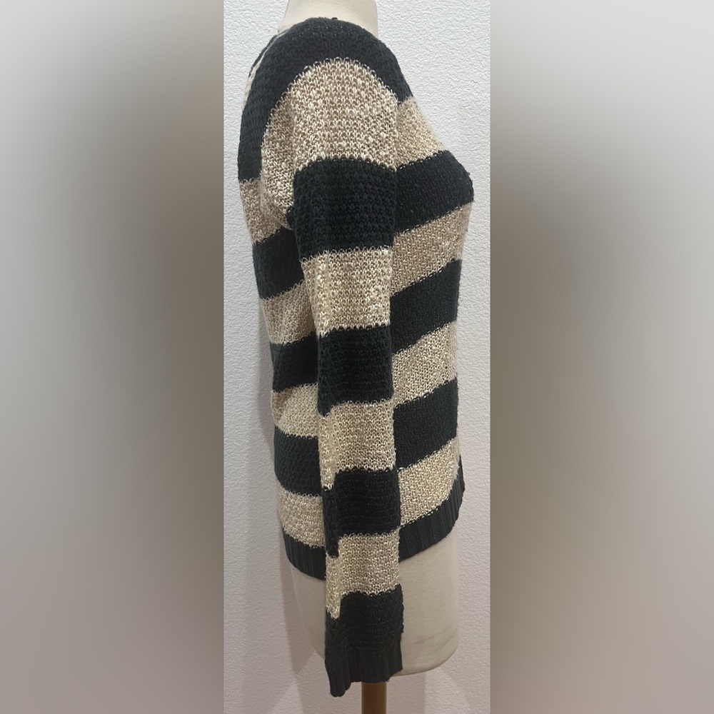 Pink Rose Size M Black and Cream Striped Sweater. - Picture 2 of 9